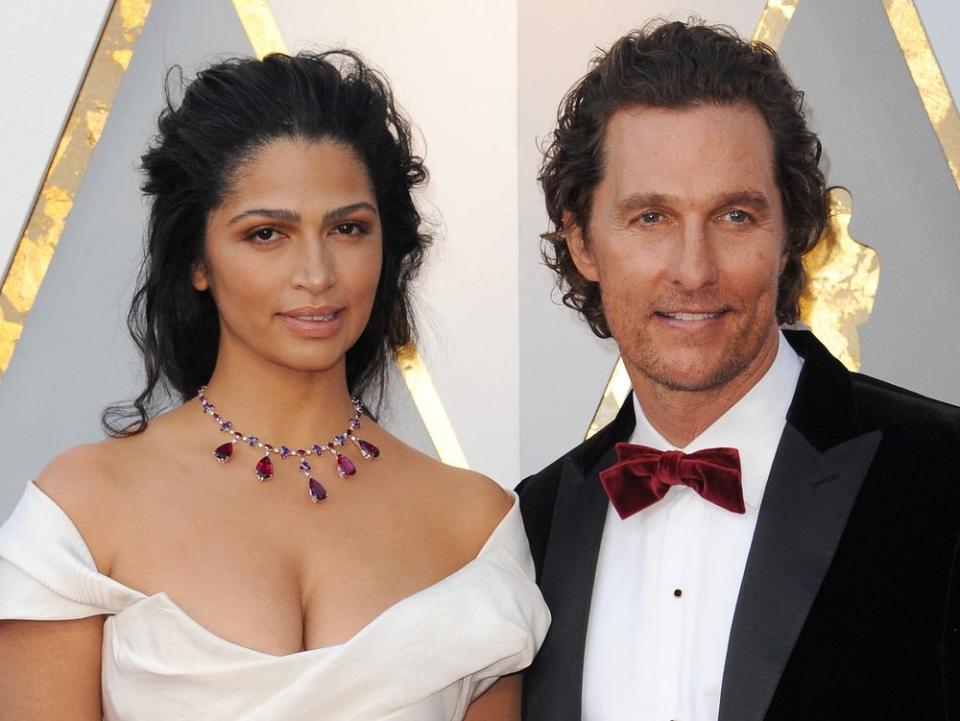 Camila Alves McConaughey und Matthew McConaughey sind seit 2012 verheiratet. (Bild: Tinseltown/Shutterstock.com)