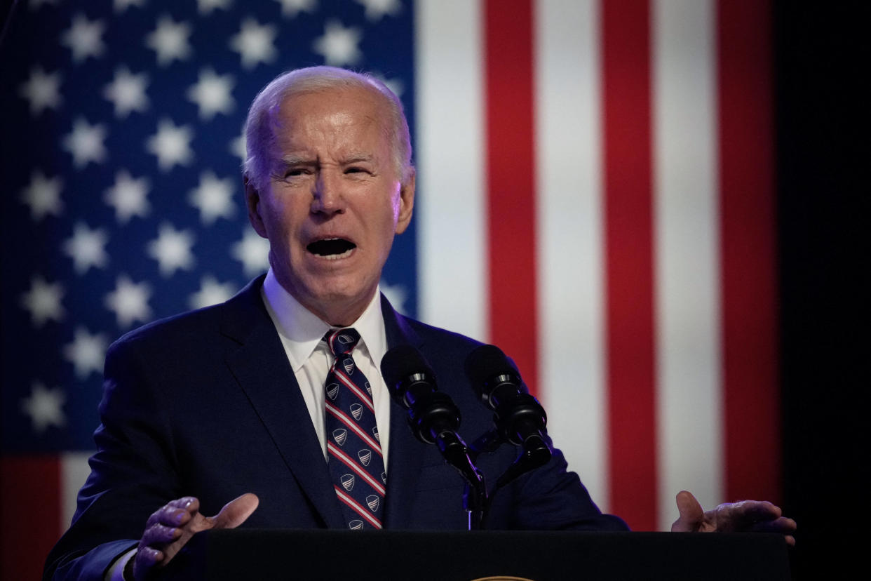 Accusé de mener une campagne trop molle, Joe Biden a opéré un virage radical en comparant la rhétorique de Trump à celle de l’Allemagne nazie. 