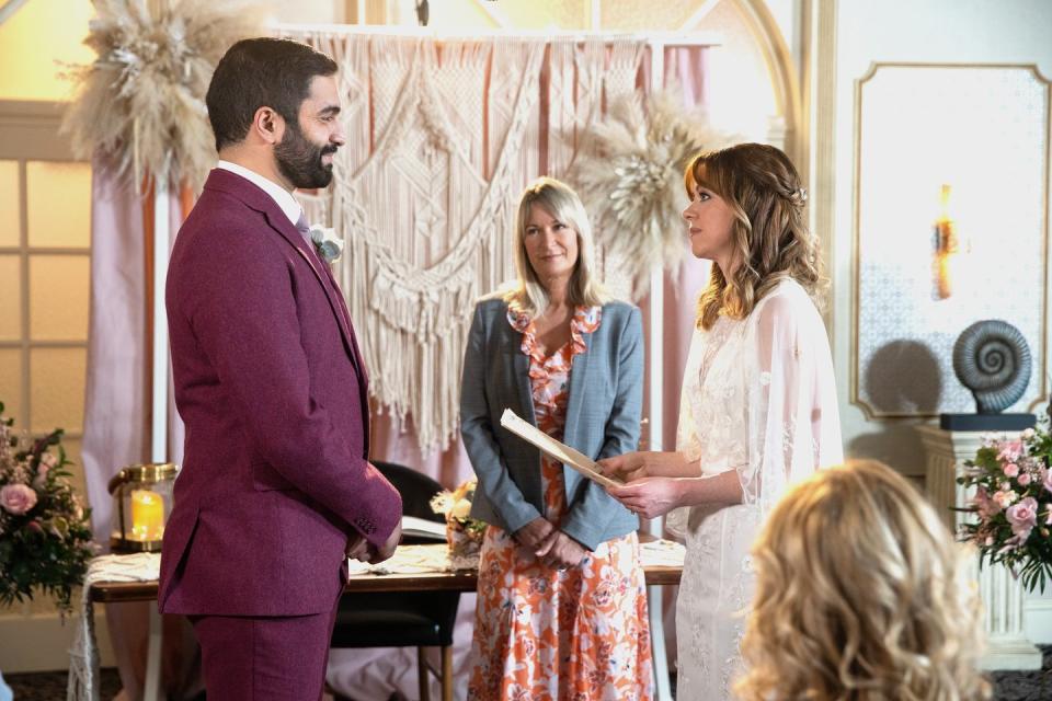 toyah battersby and imran habeeb wedding, coronation street