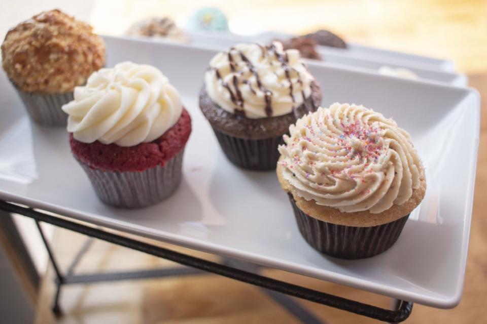 Oh My Cupcakes! offers a number of options, including gluten-friendly and low sugar options.