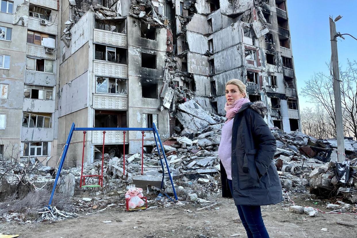 CNN’s chief international correspondent Clarissa Ward reporting in Kharkiv, Ukraine in January 2023.