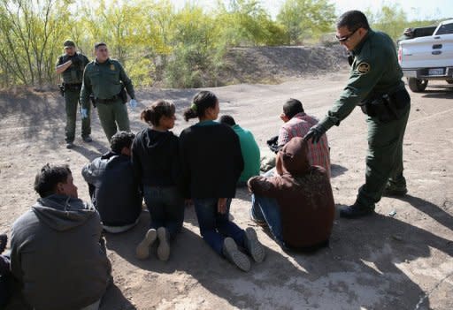 Un grupo bipartidista de ocho senadores alcanzó un acuerdo sobre un ambicioso proyecto de ley para refundar el sistema de inmigración en Estados Unidos, que incluye la legalización de más de 11 millones de indocumentados. (AFP/GETTY IMAGES | John Moore)