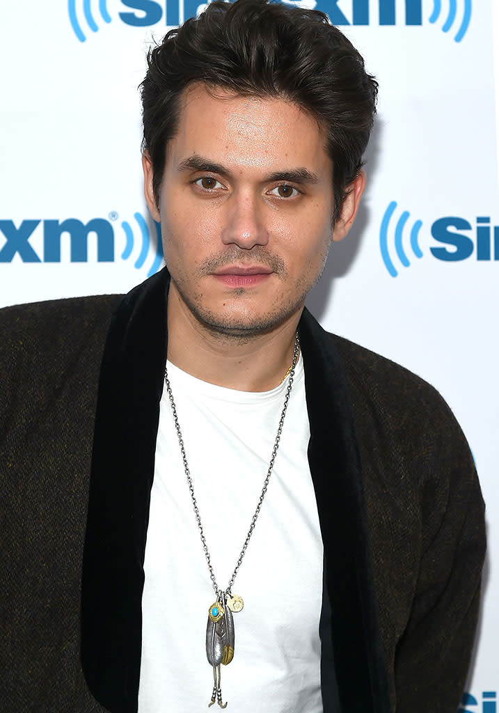 NEW YORK, NY - DECEMBER 05: Singer-songwriter John Mayer visits at SiriusXM Studio on December 5, 2016 in New York City. (Photo by Ben Gabbe/Getty Images)