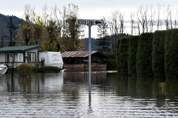 Jennifer Gauthier/Reuters