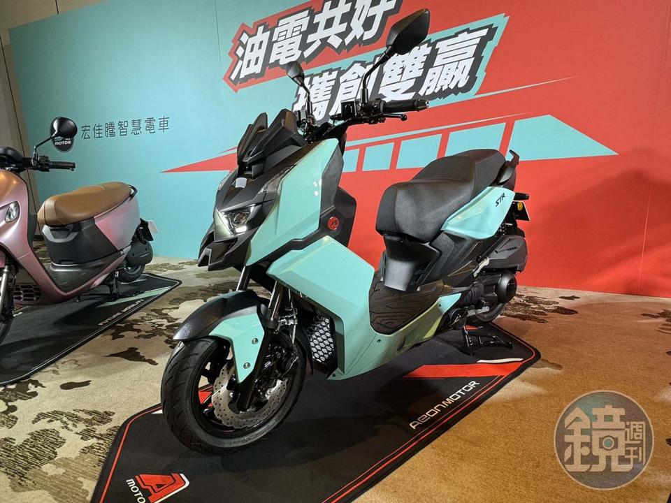 STR 250的建議售價125,800元。