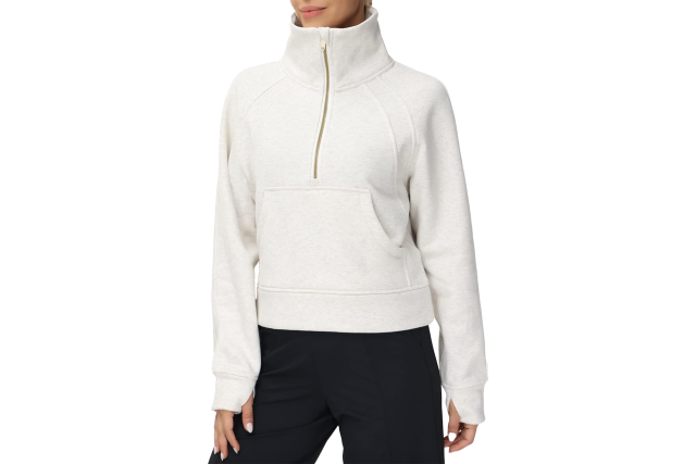 This Fleece Pullover Comes Complete With Thumbholes and We're Already  Obsessed