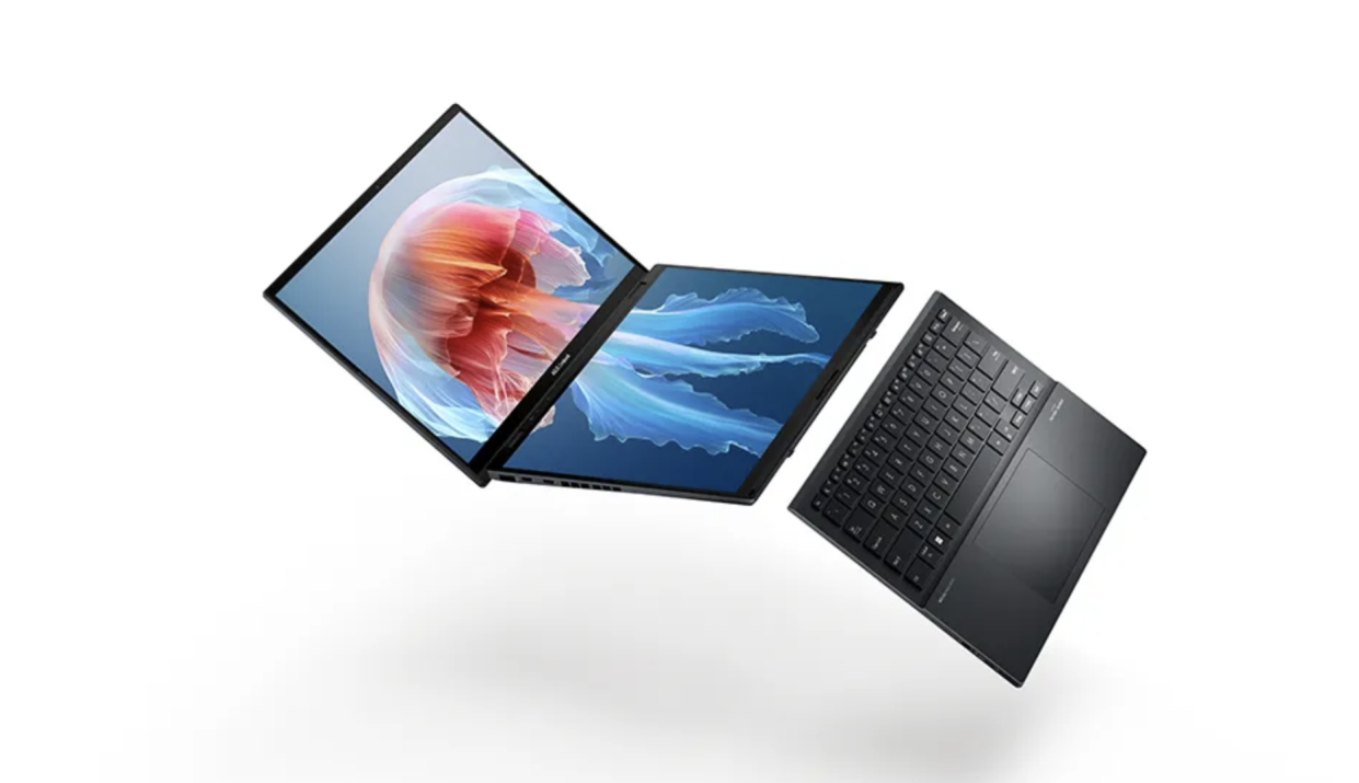  Asus Zenbook Duo laptop. 