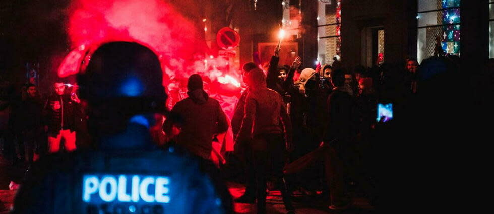 La police avait déjà été mobilisée le 6 décembre après la qualification du Maroc.  - Credit:SAMUEL BOIVIN / NurPhoto / NurPhoto via AFP