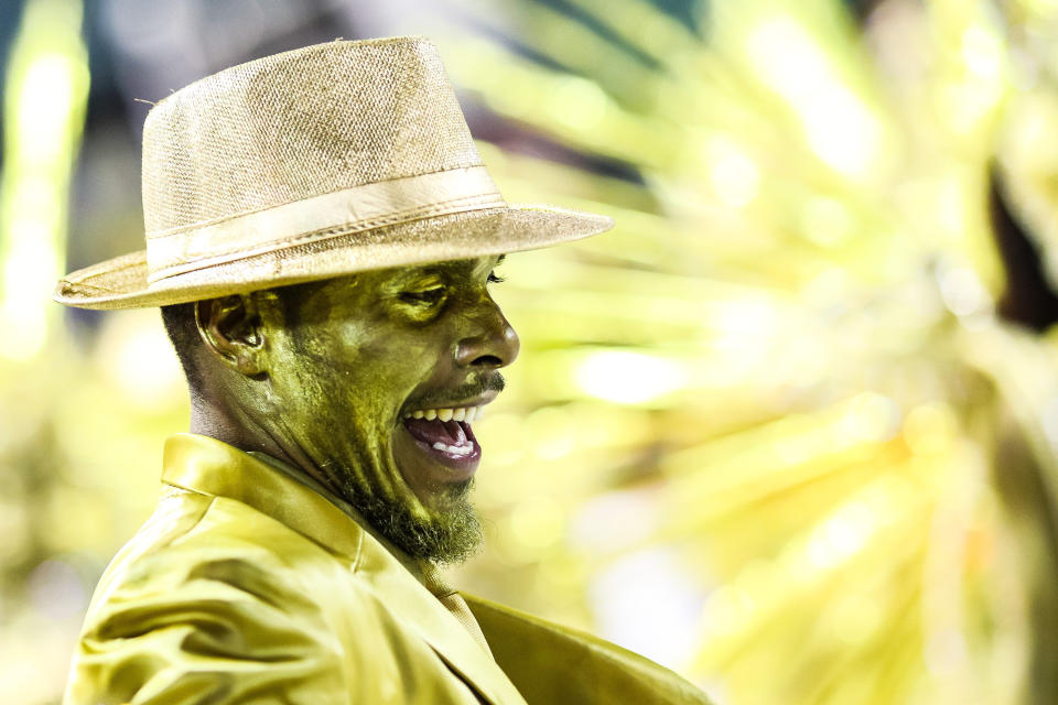 A member of Viradouro performs. (Photo: Buda Mendes via Getty Images)