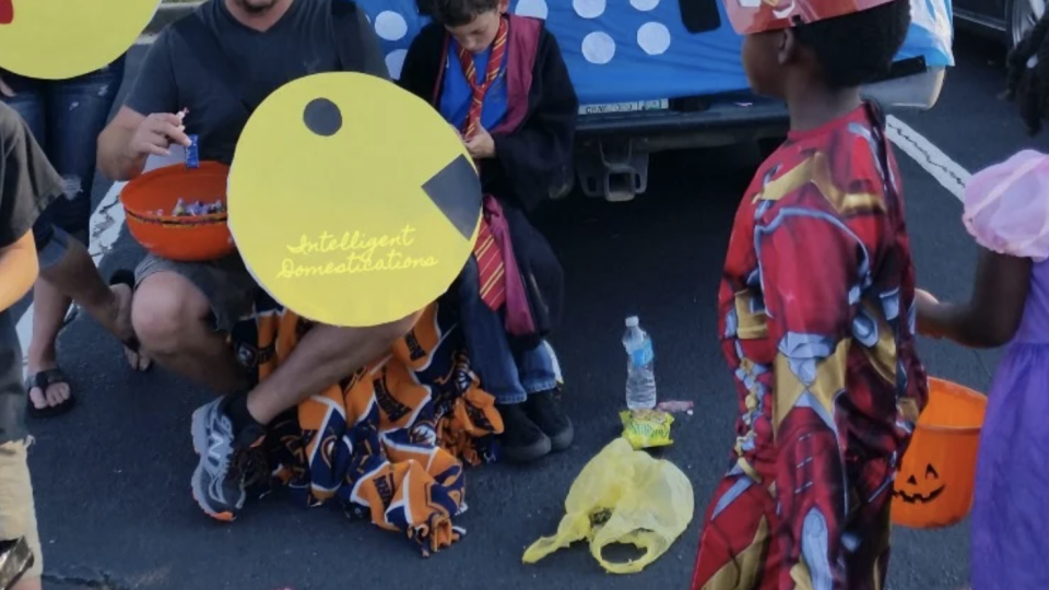 trunk or treat ideas pac man