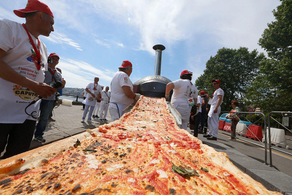 Die längste Pizza der Welt: Neapel bricht alle Rekorde