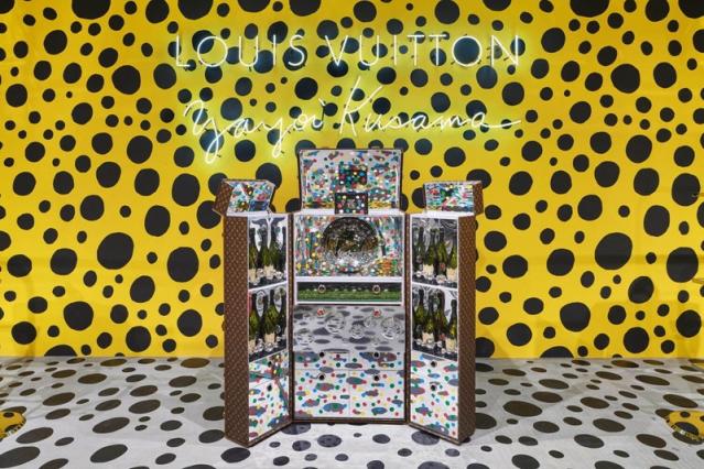 The Louis Vuitton x Yayoi Kusama pop-up in Harajuku looks like an