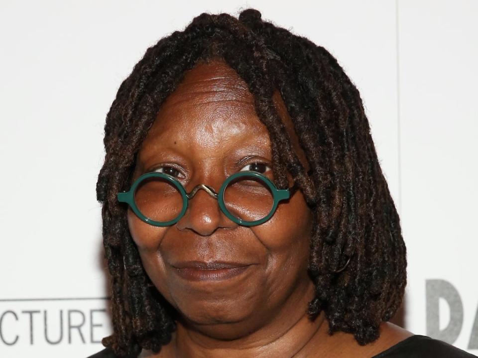 Whoopi Goldberg urged her fans to get vaccinated (Getty Images)