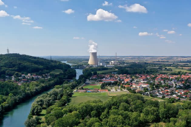An aerial view shows steam rising from the Isar nuclear power plant, which includes the Isar 2 reactor, on August 14, 2022 in Essenbach, Germany. Isar 2 is one of the last three still operating nuclear power plants in Germany and all three are scheduled to shut down by the end of this year. However, due to the disruption in energy imports from Russia, politicians and other actors are debating extending the operational life of the plants. Some are advocating an extension until the middle of 2023, while others are pushing for longer. Approximately 80% of people polled among the general public support some kind of extension. (Photo: Alexandra Beier via Getty Images)