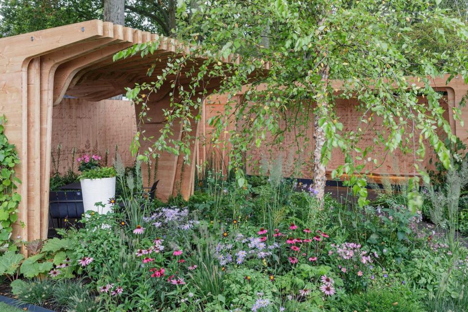 The Florence Nightingale Garden: A Celebration of Modern-Day Nursing