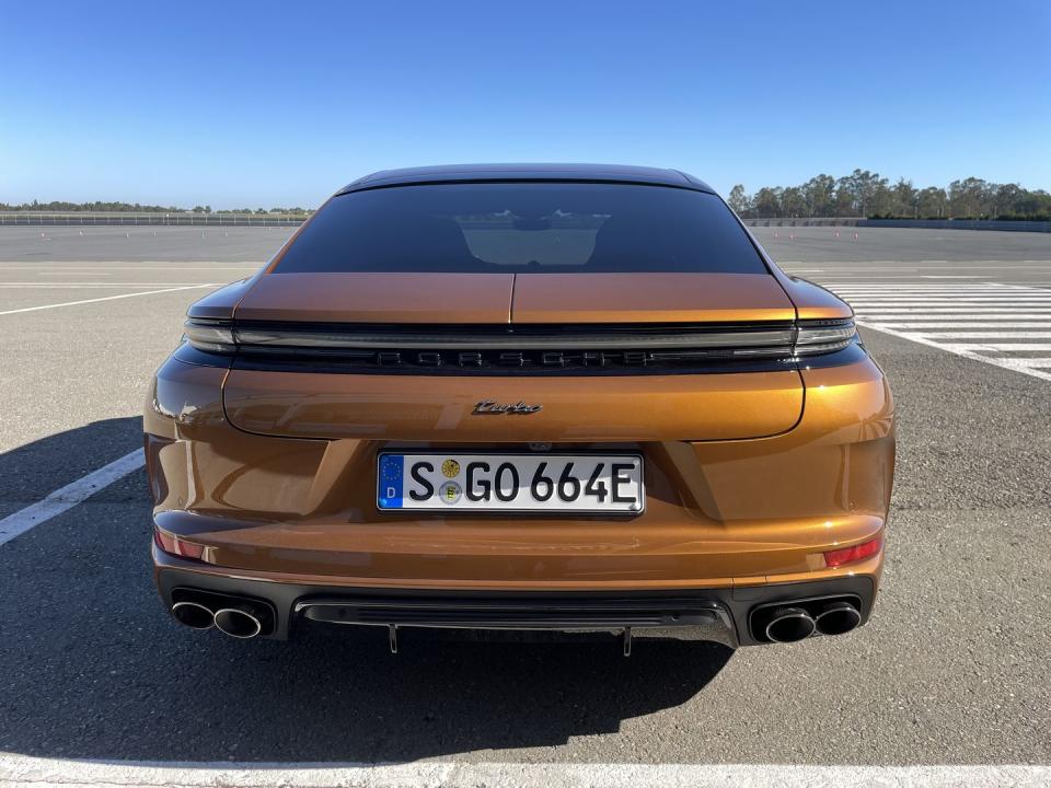 porsche panamera turbo e hybrid