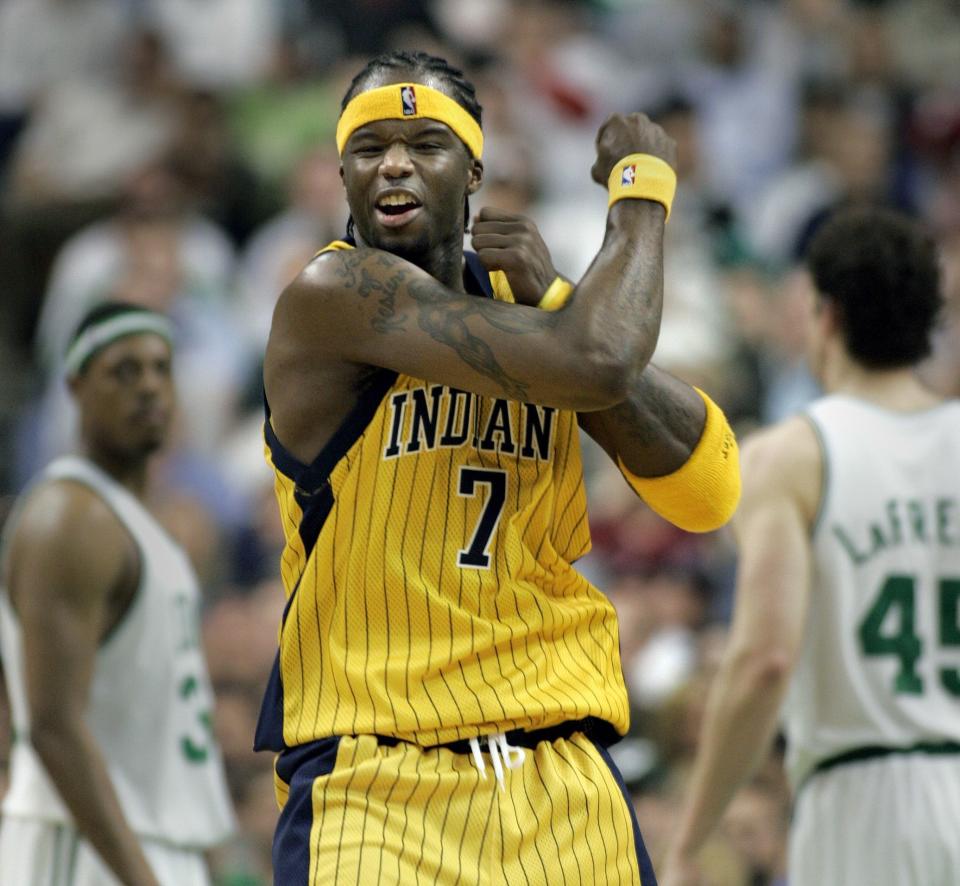 Jermaine O'Neal reacts after a shot against the Celtics in the 2005 playoffs.