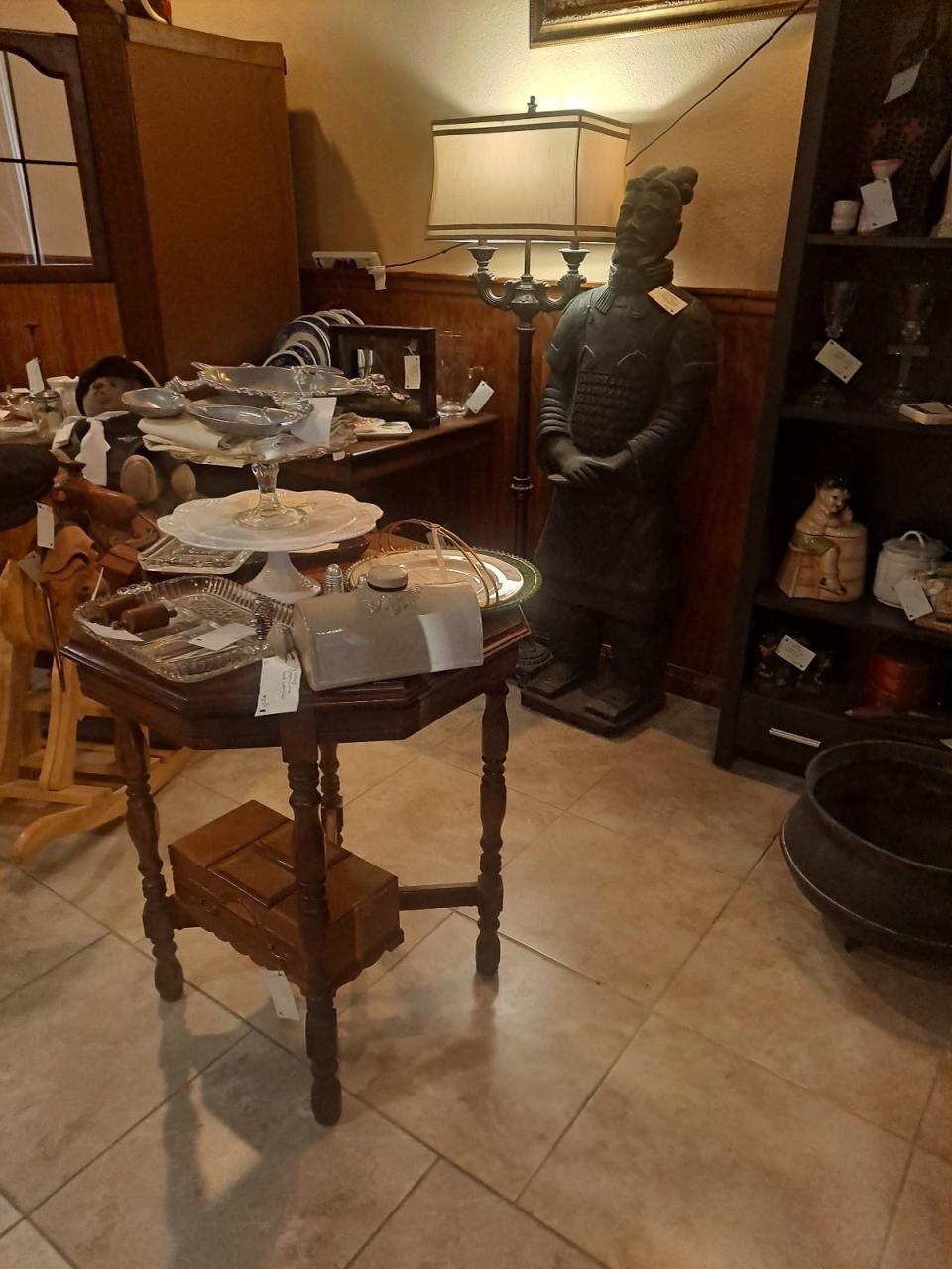 Amanda Ann’s Estate Treasures, located at 2115 W. Nine Mile Road in Pensacola, offers a wide variety of collectibles and heirlooms.