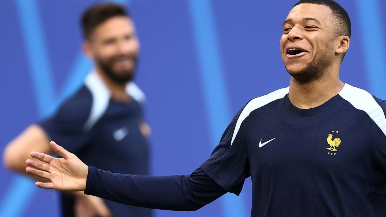 "Bleibt Legende": Mbappe kann Ronaldos EM-Karriere beenden