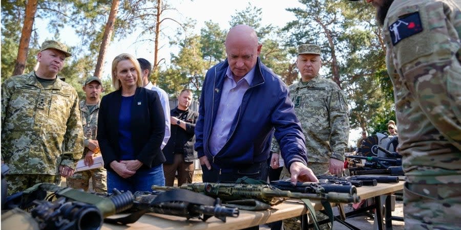 US Senator Mark Kelly arrives in Ukraine