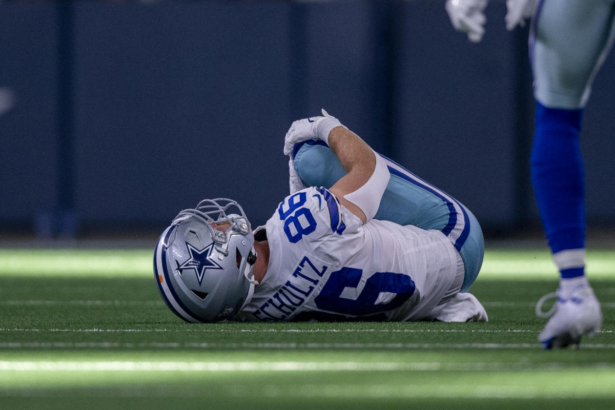 TE Schultz missed end of Cowboys' game-winning drive, knee to be evaluated