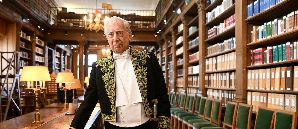 Prix Nobel de littérature en 2010, Mario Vargas Llosa rejoint aujourd'hui l'Institut de France.  - Credit:EMMANUEL DUNAND / AFP