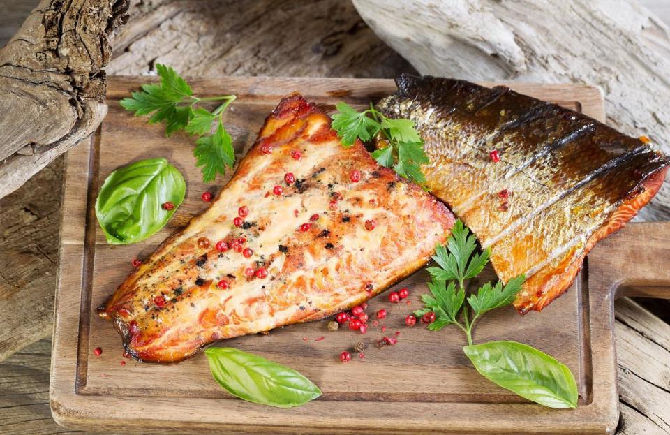 <p>Fish doesn’t just taste amazing, it’s also pretty good for you too. The supplement <a href="https://www.theactivetimes.com/healthy-living/fish-oil-omega-3-facts?referrer=yahoo&category=beauty_food&include_utm=1&utm_medium=referral&utm_source=yahoo&utm_campaign=feed" rel="nofollow noopener" target="_blank" data-ylk="slk:fish oil;elm:context_link;itc:0;sec:content-canvas" class="link ">fish oil</a> is derived from the tissues of, well, oily fish. But if you choose to eat your fish rather than get your fill in supplement form, remember that, when smoked, fish can last in the fridge for two weeks.</p>