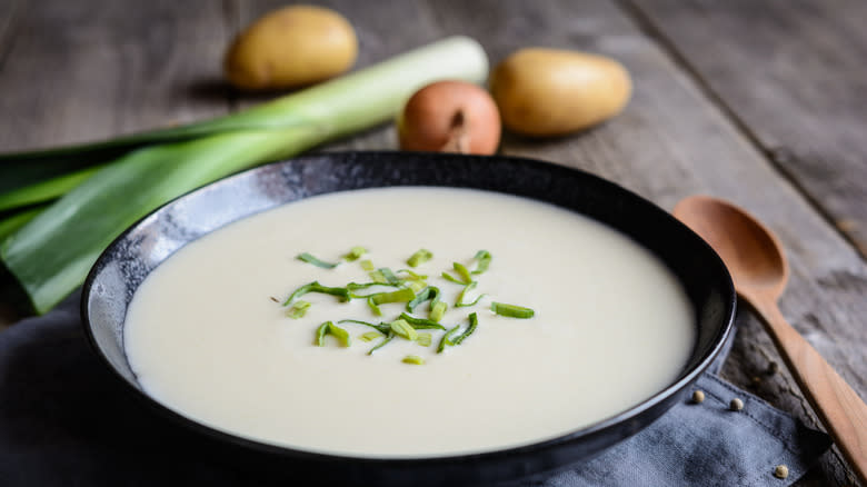 traditional vichyssoise soup