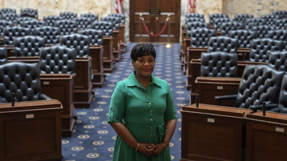 Adrienne Jones, the first woman and first African American to serve as Maryland Speaker of the House, stands in the legislative chamber of Maryland’s State House in Annapolis in September 2020. She is among five historic speakers who will be at the White House on Monday. (Photo: Michael Robinson Chavez/The Washington Post via Getty Images)