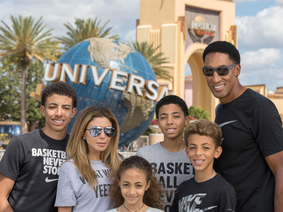 Larsa and Scottie Pippen and their three kids