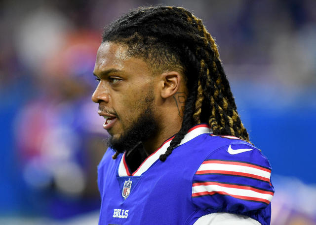 Monday Night Football' Game Postponed After Bills Player Collapses On Field  And Gets CPR; Damar Hamlin In “Critical Condition” At Hospital – Deadline