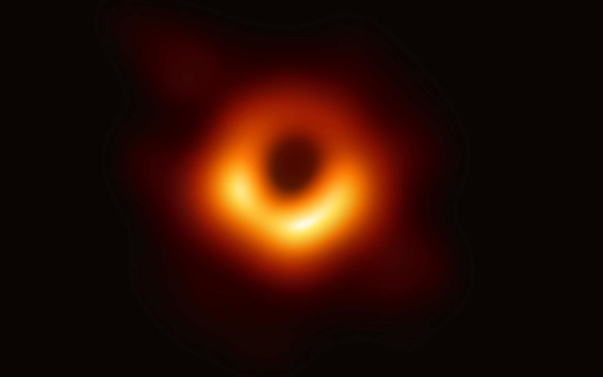 The image of the black hole as captured by eight telescopes on Earth - Event Horizon Telescope (EHT) collaboration