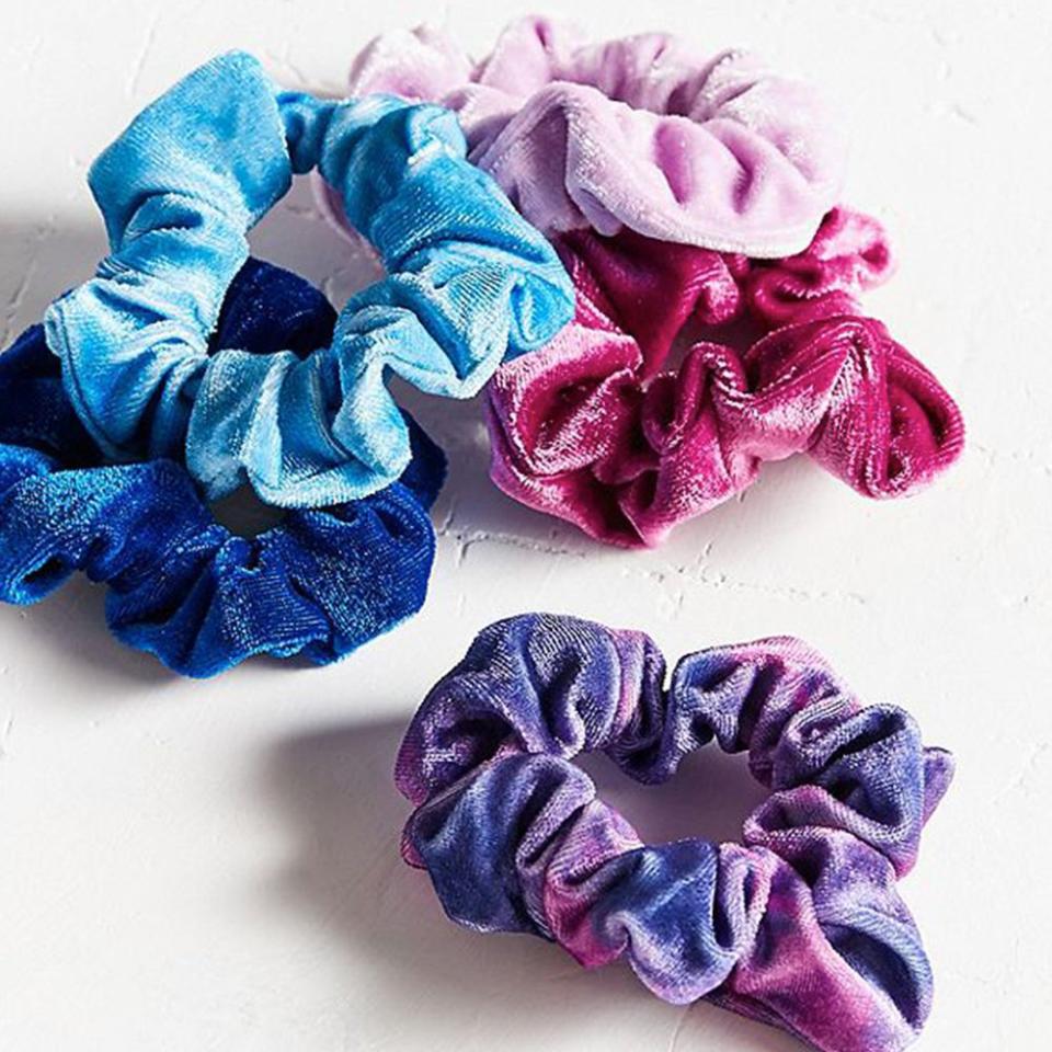 Urban Outfitters Velvet Hair Scrunchie Set