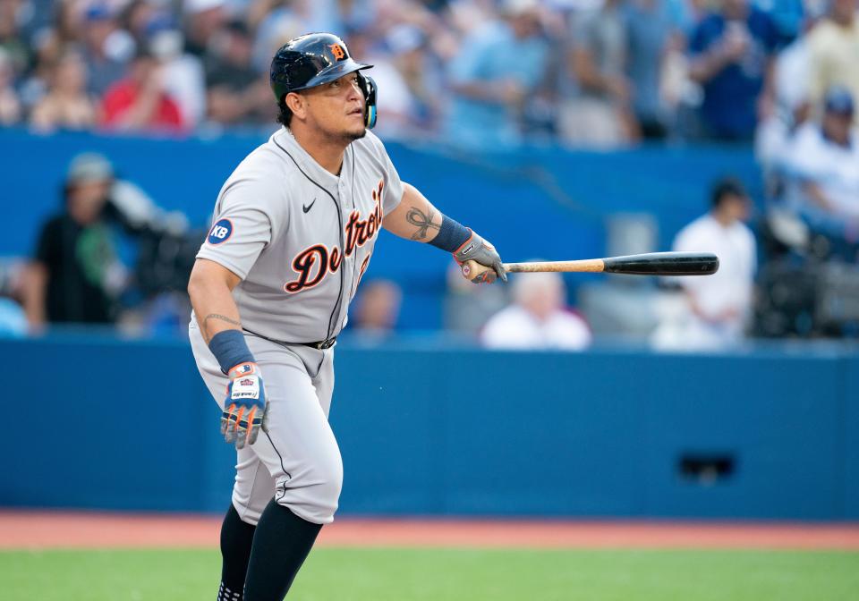 Miguel Cabrera opened up about his troublesome knee in a meeting with reporters.