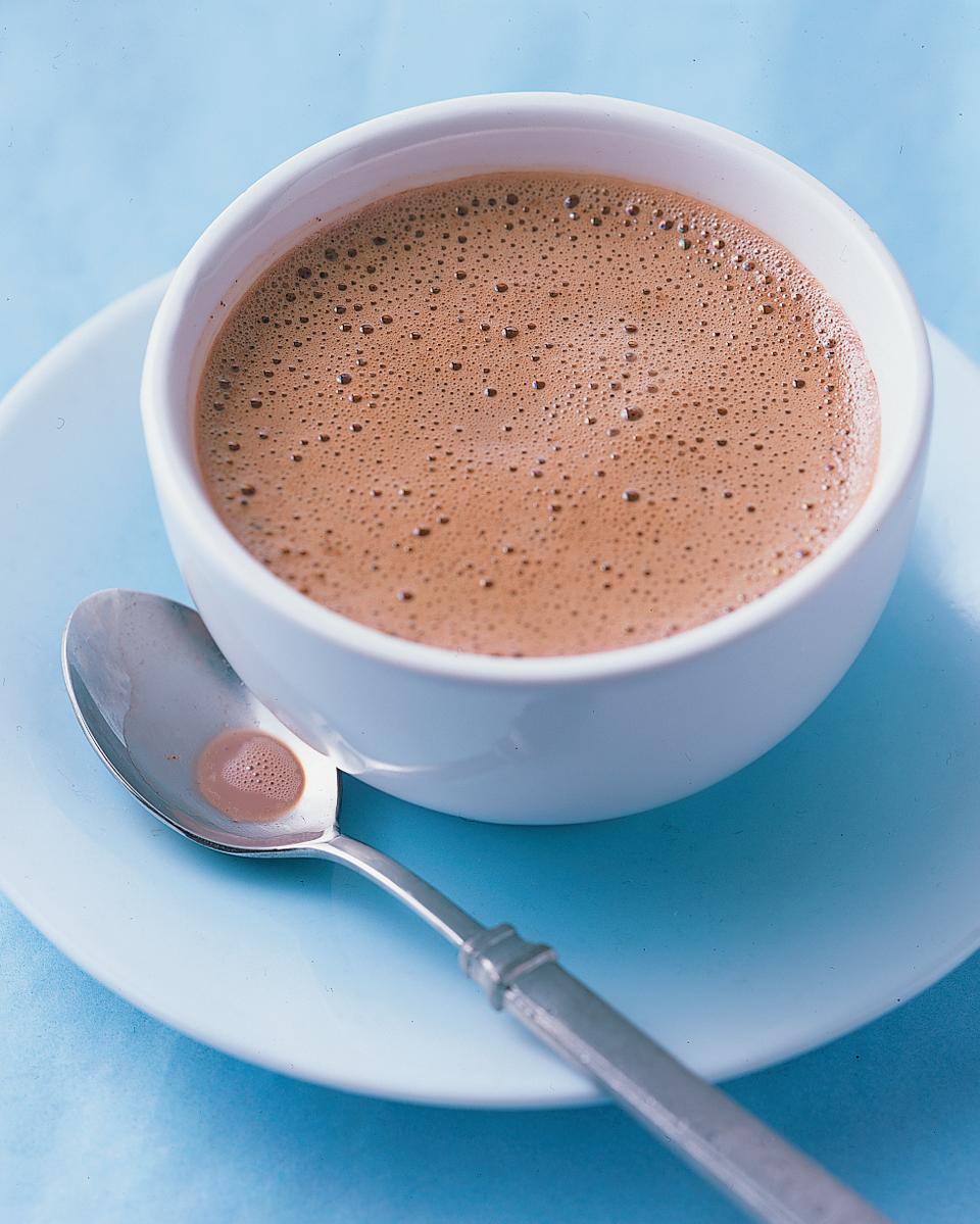 <div class="caption-credit"> Photo by: CN Digital Studio</div><p> <b>DO drink hot cocoa to keep skin young. <br></b> Cocoa beans are filled with antioxidants that combat inflammation from free radicals, which can leave skin puffy and red. According to Allison Tannis, M.S., R.H.N., the author of Feed Your Skin, Starve Your Wrinkles, when cocoa beans are converted into chocolate bars, they can lose much of their antioxidants, which is why she recommends drinking cocoa with skim milk. Plus, it's a great mood-boosting food. </p>