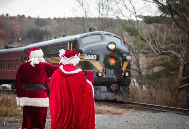 Ride the Stourbridge Line "Santa Christmas Tree Express" train with boarding at Hawley during Winterfest. For tickets and information call 570-470-2697 or visit thestourbridgeline.net.
