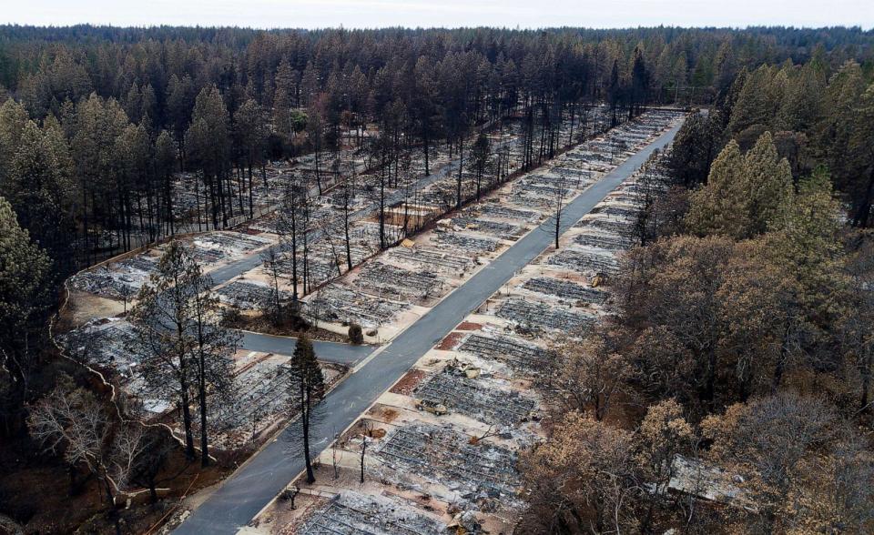 PHOTO: Homes leveled by the Camp Fire line the Ridgewood Mobile Home Park retirement community in Paradise, Calif., Dec. 3, 2018. (Noah Berger/AP)