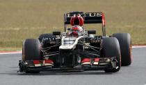 Lotus Formula One driver Kimi Raikkonen of Finland drives during the qualifying session for the Korean F1 Grand Prix at the Korea International Circuit in Yeongam, October 5, 2013. REUTERS/Kim Hong-Ji (SOUTH KOREA - Tags: SPORT MOTORSPORT F1)