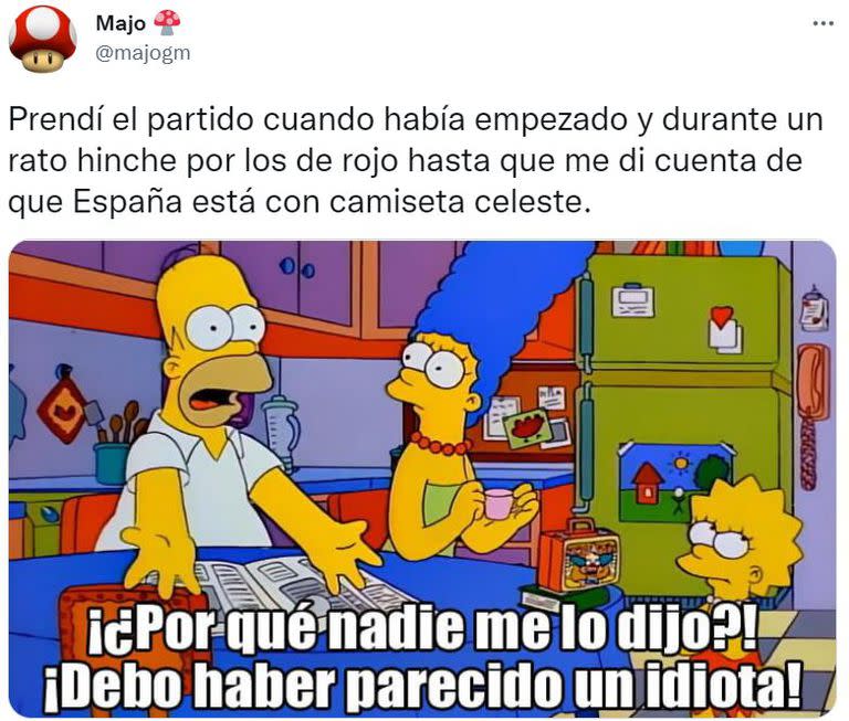 Los memes de la vestimenta celeste de España ante Marruecos