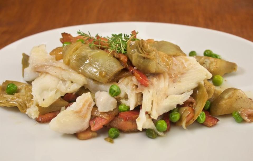 <p>The Food Hunter</p><p>Win-over finicky dinner guests with this delicious meal. Grab the recipe <a href="http://www.foodhuntersguide.com/2017/09/white-fish-with-braised-artichokes-peas.html" rel="nofollow noopener" target="_blank" data-ylk="slk:here;elm:context_link;itc:0;sec:content-canvas" class="link ">here</a>.</p>