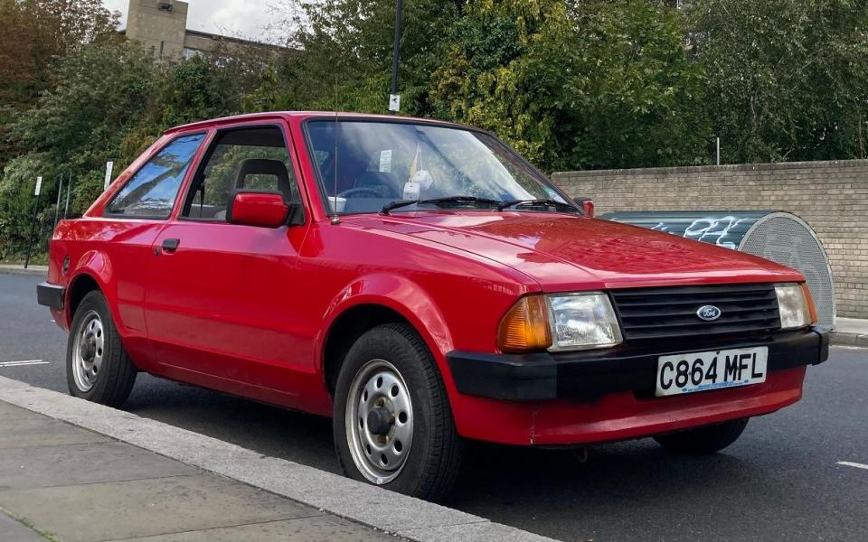 Ford Escort Mk3 1.1 Popular (1985)