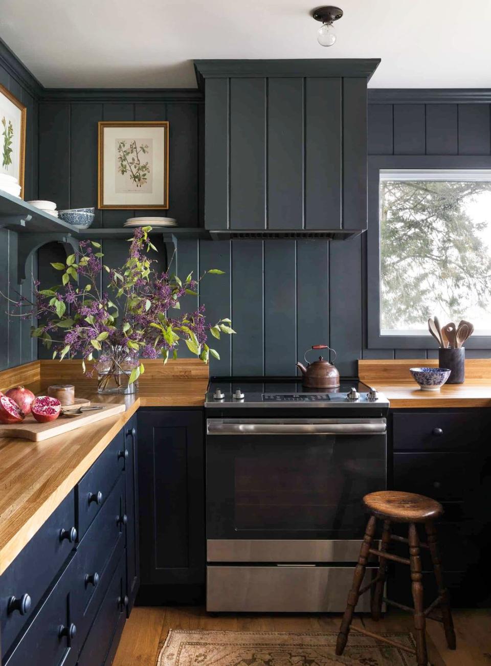 Modern Meets Rustic In These Perfectly Balanced Farmhouse Kitchens