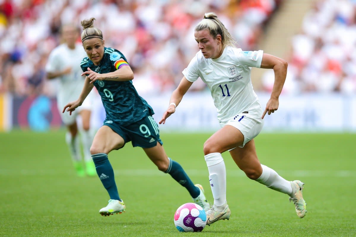 Lauren Hemp (right) says not playing in white shorts for England is a ‘massive step in the right direction’ (Nigel French/PA) (PA Archive)