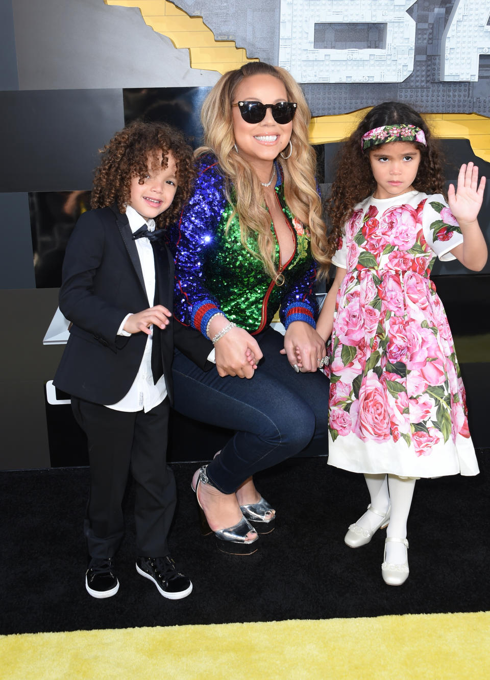 Singer Mariah Carey and children Morrocco and Monroe attend the Los Angeles premiere of The Lego Batman Movie at the Regency Village Theatre in Westwood, California, on February 4, 2017. / AFP / CHRIS DELMAS        (Photo credit should read CHRIS DELMAS/AFP via Getty Images)