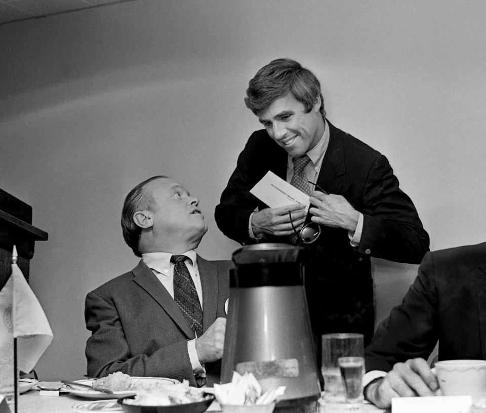 Songwriter Burt Bacharach, right, shares a moment with Ed Shea during the 1969 ASCAP Awards Luncheon.