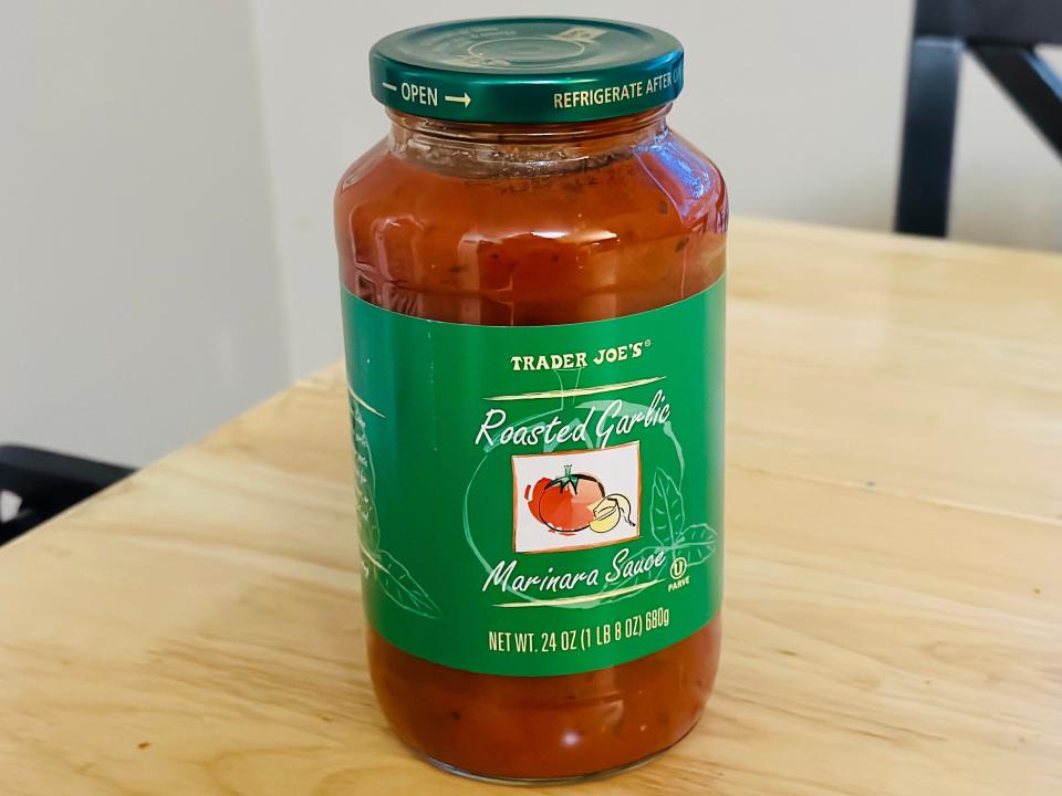 Trader Joe's roasted-garlic marinara