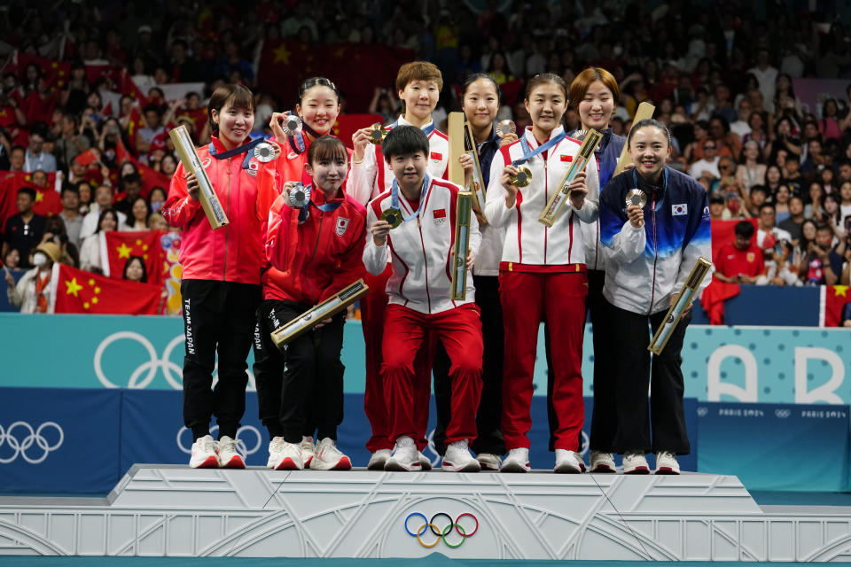 China earns a 300th Olympic gold medal with women's team victory in