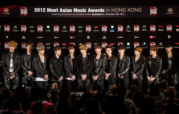 EXO-K and EXO-M at the MAMA press conference