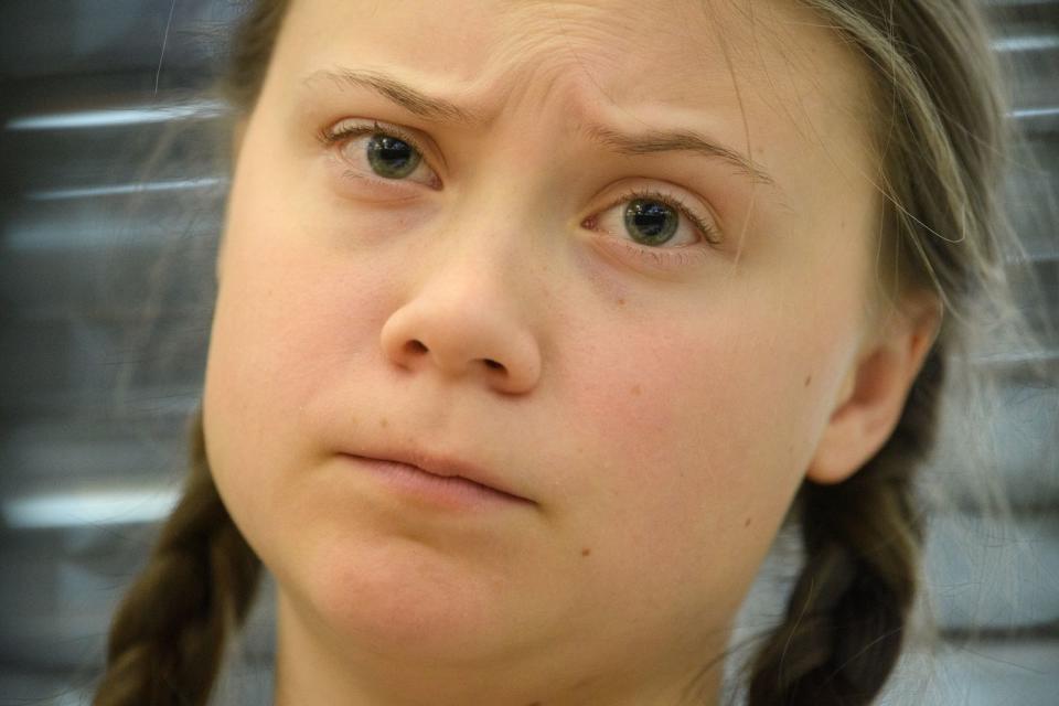 Dass bei ihr das Asperger-Syndrom, eine Form des Autismus, diagnostiziert wurde, sieht Greta Thunberg positiv: Es sei ihre "Superkraft" betont sie immer wieder. Die Störung bedeute vor allem, dass sie nur spreche, wenn es notwendig ist - wie in Sachen Klimawandel. (Bild: 2019 Getty Images/Leon Neal)