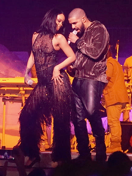 Rihanna and Drake Have Been Secretly Dating 'For Months,' Says Source| Couples, Drake, Rihanna